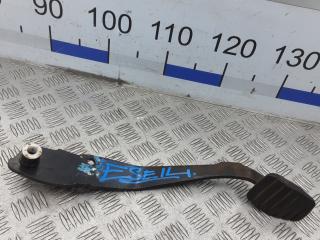 педаль тормоза Audi 100 С3 1983, 2.2 л., бензин, МКПП, седан