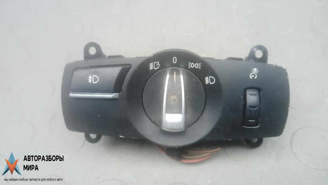 переключатель света BMW 5 серия F07/F10/F11 2011, 3.0 л., бензин, АКПП, седан, 9192745 - фото №1