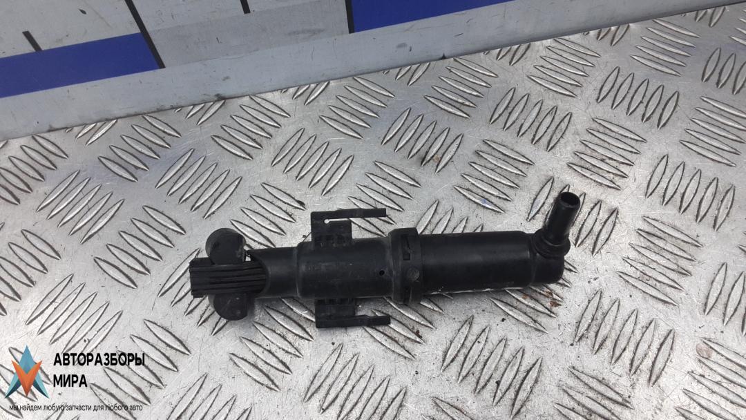 насос (моторчик) омывателя фар BMW 7 серия F01/F02 2009, 4.4 л., 750i, бензин, АКПП, седан - фото №1
