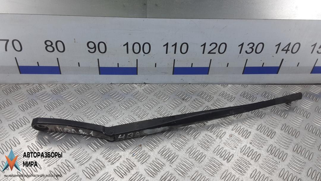 щеткодержатель (поводок стеклоочистителя, дворник) BMW 5 серия F07/F10/F11 2011, 3.0 л., бензин, АКПП, седан - фото №1