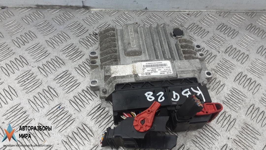 ЭБУ Kia Venga 1 поколение 2011, 1.4 л., дизель, МКПП, хетчбэк 5 дв., 391302A302, 28305510, 98YN502MCWEHIA01 - фото №1