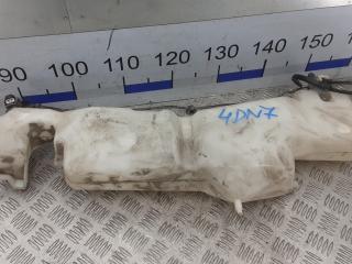 бачок омывателя Mitsubishi Pajero 4 поколение 2009, 3.2 л., дизель, МКПП, внедорожник 5 дв., 8260A105