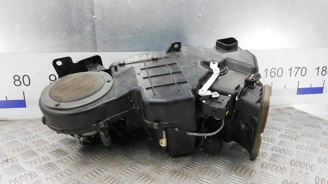 отопитель в сборе (печка) Land Rover Range Rover 4 поколение 2012, 5.0 л., бензин, АКПП, внедорожник 5 дв. - фото №1