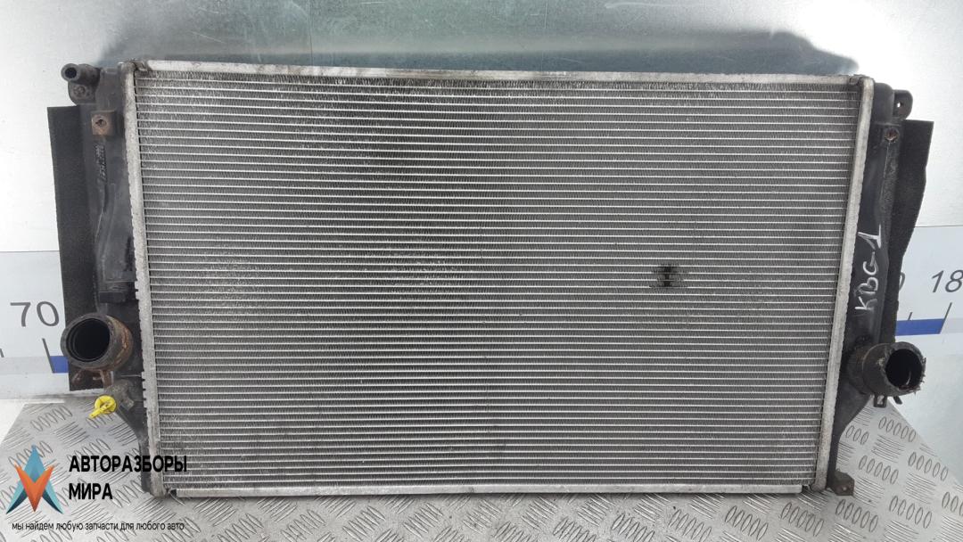 радиатор охлаждения Toyota RAV4 3 поколение (XA30) 2006, 2.2 л., дизель, МКПП, внедорожник 5 дв. - фото №1