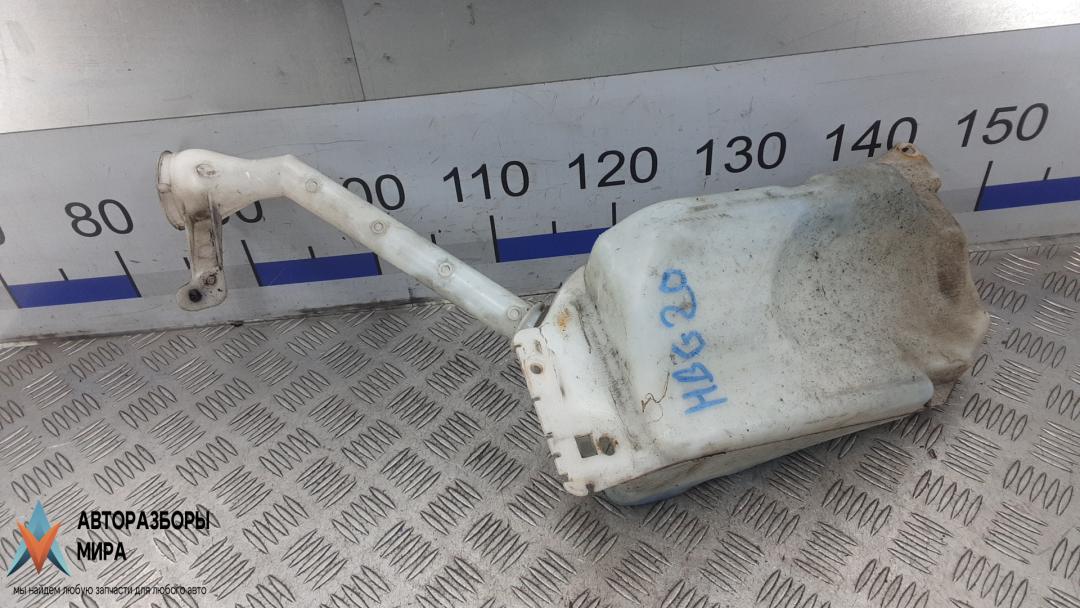 бачок омывателя Nissan Qashqai 1 поколение 2009, 1.5 л., дизель, МКПП, внедорожник 5 дв. - фото №1