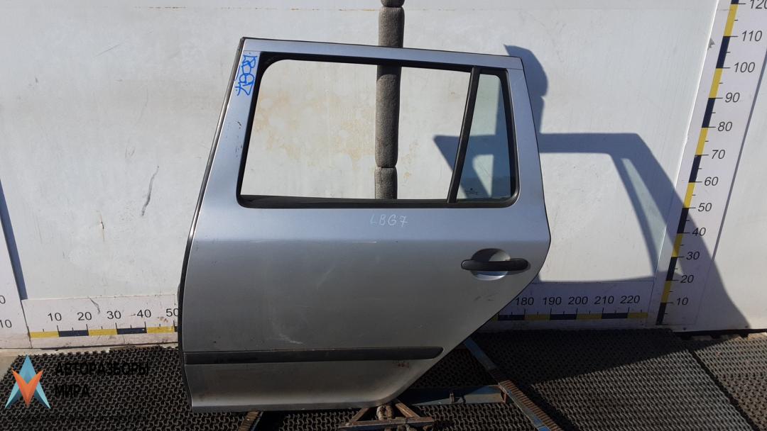 дверь задняя левая Skoda Octavia 2 поколение (A5) 2007, 1.9 л., D TDI PD, дизель, робот, универсал - фото №1