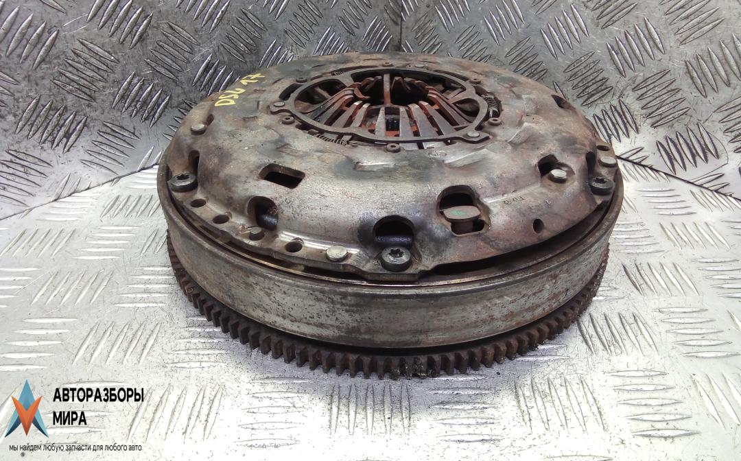 маховик Peugeot 5008 1 поколение 2011, 2.0 л., HDi, дизель, МКПП, минивэн - фото №1