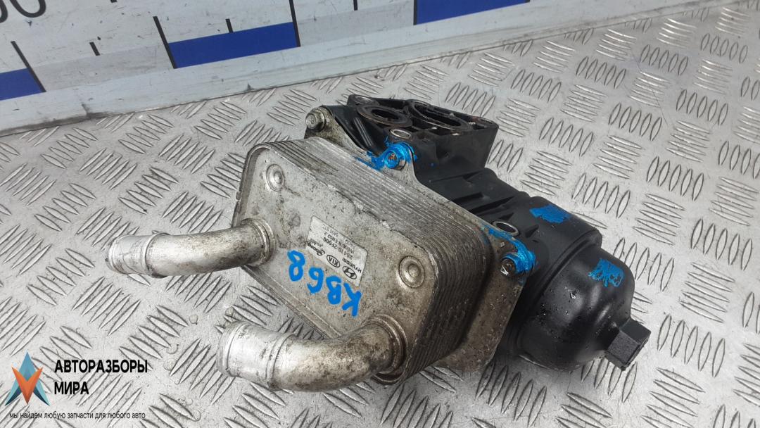 Корпус масляного фильтра дизельный Kia Sorento 2 поколение 2009, 2.2 л., дизель, МКПП, внедорожник 5 дв., 264102F000 - фото №1