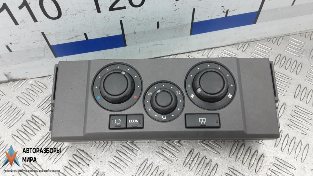 блок управления печки / климат-контроля Land Rover Discovery 3 поколение 2005, 2.7 л., TD V6, дизель, МКПП, внедорожник 5 дв. - фото №1