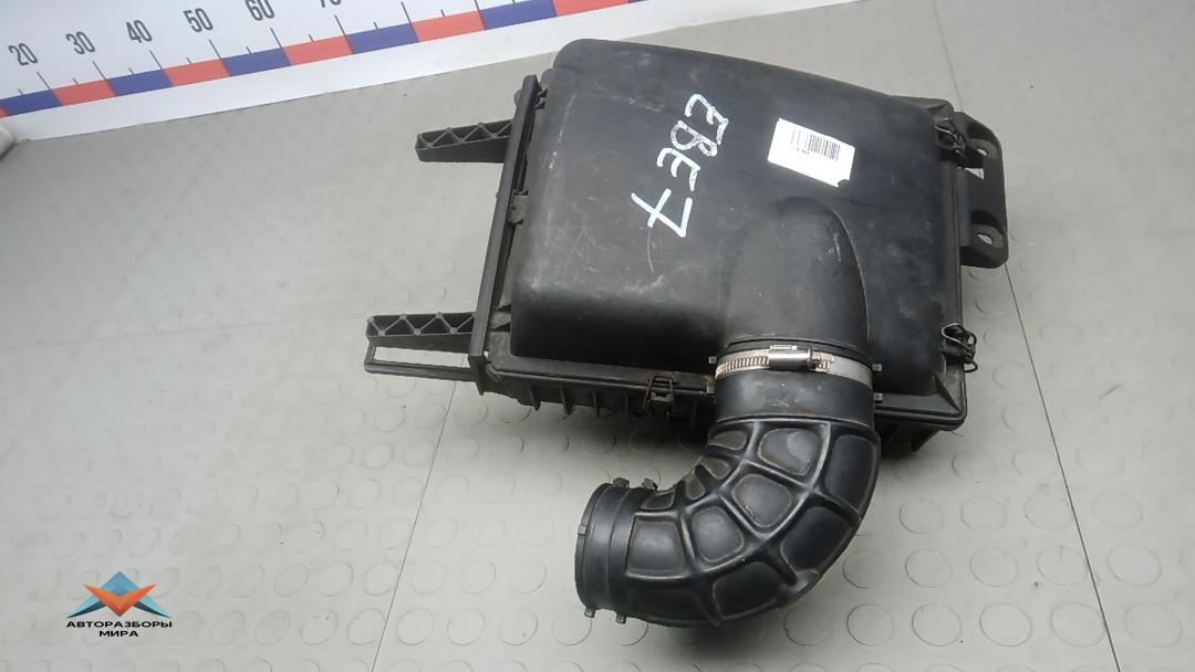 корпус воздушного фильтра Nissan Interstar 1 поколение 2004, 2.5 л., дизель, МКПП, микроавтобус - фото №1