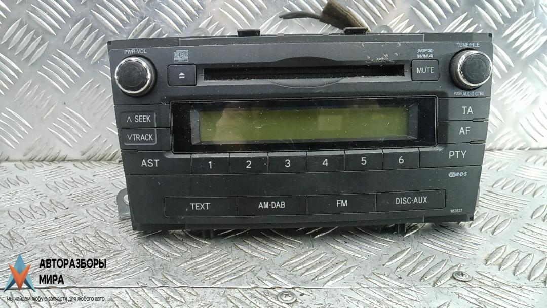 магнитола Toyota Avensis 3 поколение (T270) 2009, 2.0 л., дизель, МКПП, седан, 8612005140 - фото №1