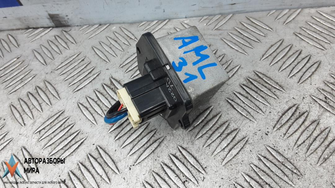 сопротивление печки Citroen C-Crosser 1 поколение 2008, 2.2 л., D HDi, дизель, МКПП, внедорожник 5 дв. - фото №1