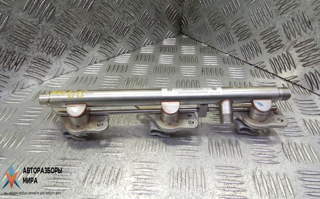 топливная рампа Mercedes-Benz S-Класс W222/C217/A217 2016, 3.0 л., бензин, АКПП, седан, A2760781345, A2760702295 - фото №1