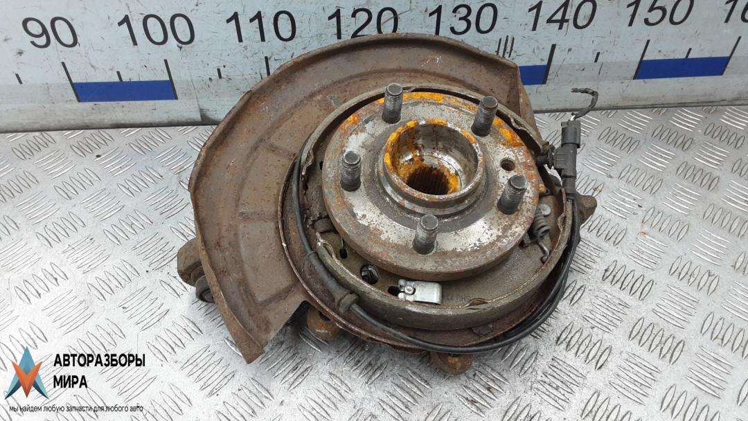 ступица задняя правая Land Rover Freelander 2 поколение 2007, 2.2 л., D TD4, дизель, МКПП, внедорожник 5 дв., LR001127 - фото №1