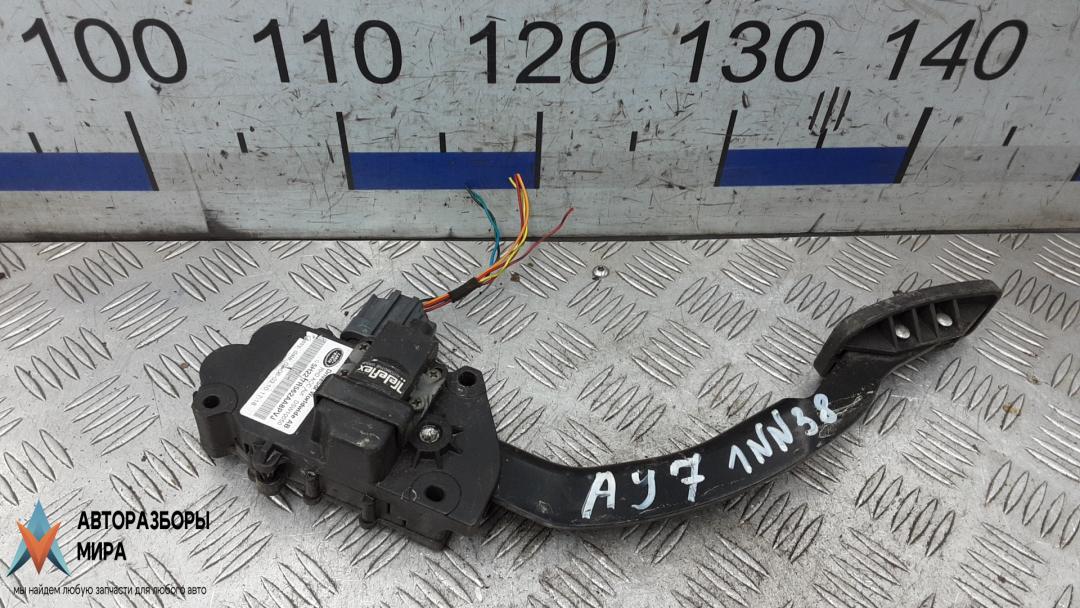 педаль Land Rover Range Rover Sport 1 поколение 2005, 3.0 л., дизель, АКПП, внедорожник 5 дв. - фото №1