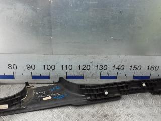 накладка на порог внутренняя Land Rover Freelander 2 поколение 2007, 2.2 л., D TD4, дизель, МКПП, внедорожник 5 дв.