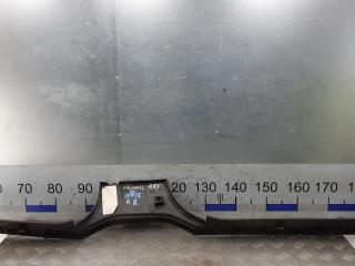 накладка на порог внутренняя Land Rover Discovery 3 поколение 2007, 2.7 л., TD V6, дизель, АКПП, внедорожник 5 дв.