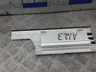 накладка на порог внутренняя Land Rover Range Rover Sport 1 поколение 2005, 2.7 л., TDVM, дизель, МКПП, внедорожник 5 дв.