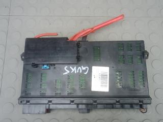 блок предохранителей Land Rover Range Rover 3 поколение 2002, 3.0 л., TD6, дизель, АКПП, внедорожник 5 дв., 518768024