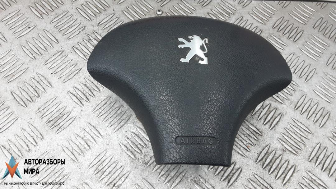 подушка безопасности водителя Peugeot Partner 1 поколение (M49) 2001, 2.0 л., HDi, дизель, МКПП, 96434461 - фото №1