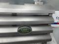 решетка радиатора Land Rover Range Rover 3 поколение 2002, 3.0 л., TD6, дизель, АКПП, внедорожник 5 дв., LR011133, LR019207, LR023704, LR019657, LR040741, LR023703, LR040740 - фото №2