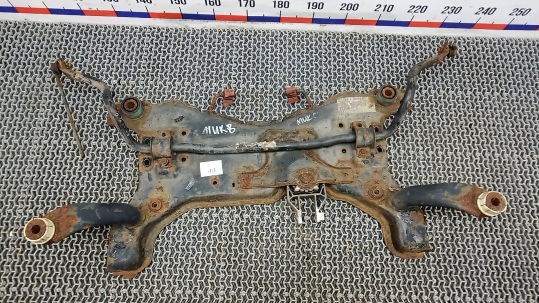 подрамник передний Ford Kuga 1 поколение 2008, 2.0 л., TDCi 4x4, дизель, МКПП, внедорожник 5 дв. - фото №1