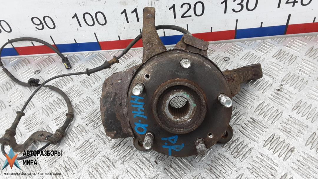 ступица передняя правая Kia Ceed 2 поколение 2012, 1.6 л., дизель, МКПП, хетчбэк 5 дв. - фото №1