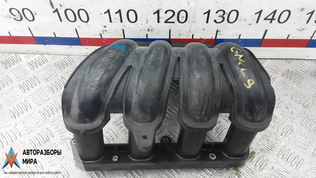 коллектор впускной Nissan Note E11 2007, 1.4 л., бензин, МКПП, хетчбэк 5 дв. - фото №1