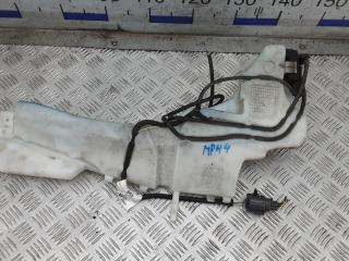 бачок омывателя Ford Kuga 1 поколение 2010, 2.0 л., дизель, МКПП, внедорожник 5 дв.