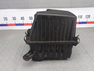 корпус воздушного фильтра Hyundai Santa Fe 2 поколение (CM) 2007, 2.2 л., дизель, МКПП, внедорожник 5 дв., 281102B200