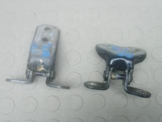 петля двери Toyota Camry XV50 2013, 2.5 л., бензин, АКПП, седан