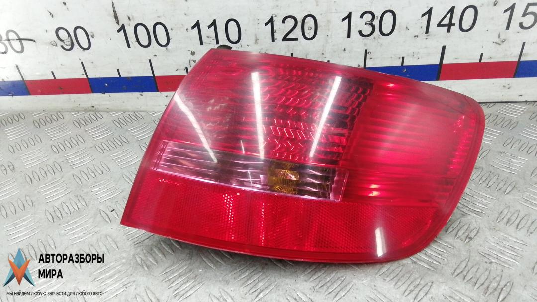 фонарь задний правый Audi A6 4F/C6 2006, 2.4 л., бензин, МКПП, универсал, 4F9945056 - фото №1