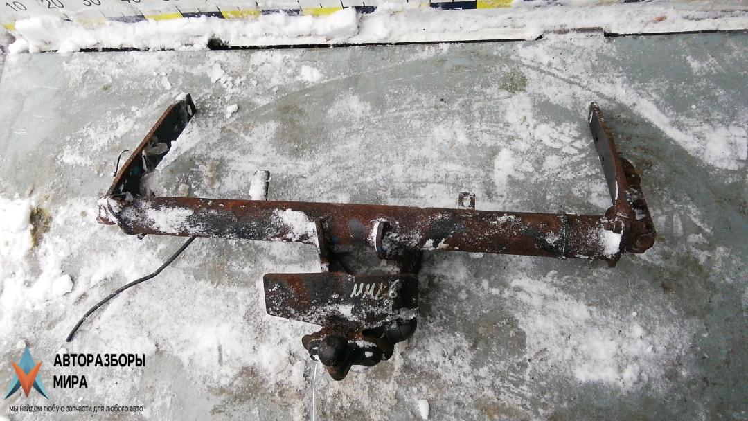 прицепное устройство (фаркоп) Jeep Grand Cherokee WK2 2011, 3.0 л., дизель, АКПП, внедорожник 5 дв. - фото №1