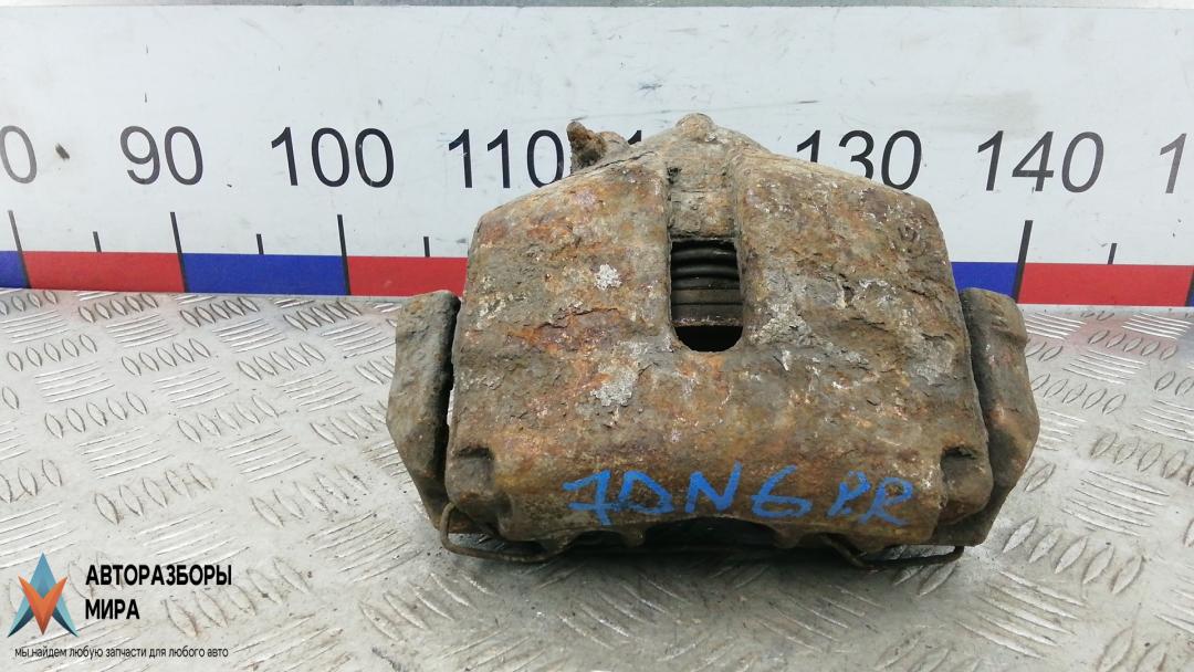 суппорт передний правый Volkswagen Passat B6 2006, 1.9 л., дизель, МКПП, седан - фото №1