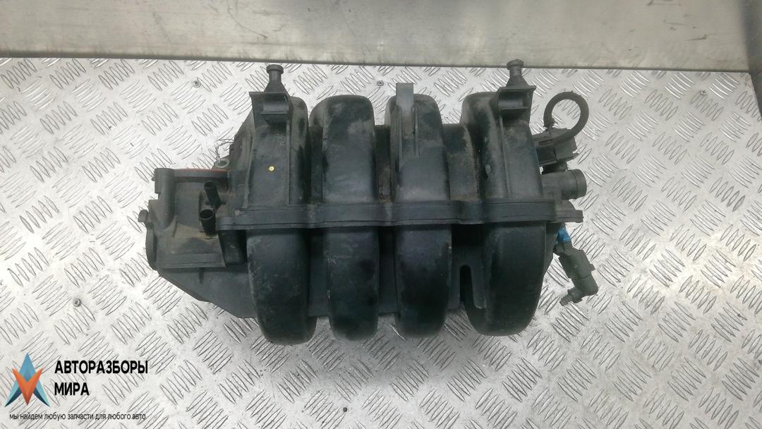 коллектор впускной Volkswagen Touran 1 поколение 2003, 1.6 л., бензин, МКПП, минивэн, 03C129711D, 03C129789D - фото №1