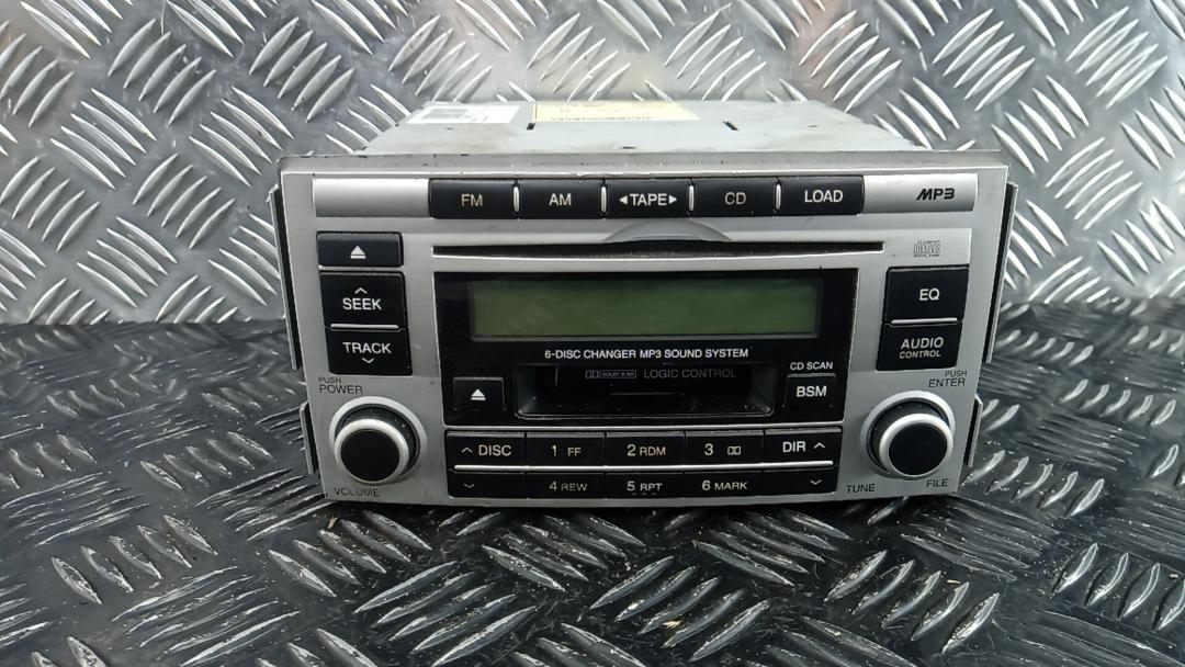 магнитола Hyundai Santa Fe 2 поколение (CM) 2006, 2.2 л., дизель, МКПП, внедорожник 5 дв., 961002B220 - фото №1