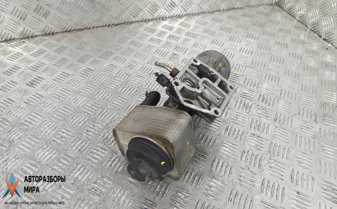 Корпус масляного фильтра дизельный Audi A6 4G/C7 2011, 2.0 л., дизель, МКПП, седан - фото №1