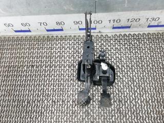 узел педальный (блок педалей) Skoda Octavia 1 поколение (A4) 1999, 1.6 л., бензин, МКПП, хетчбэк 5 дв.