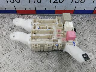 блок предохранителей Toyota Auris 1 поколение 2007, 1.6 л., бензин, МКПП, хетчбэк 5 дв., 0209-7H02