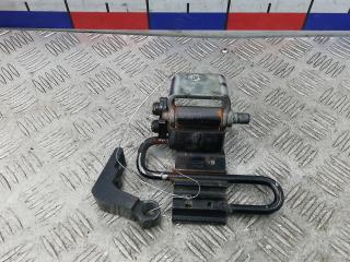 петля двери Audi A6 4F/C6 2006, 2.7 л., дизель, МКПП, седан