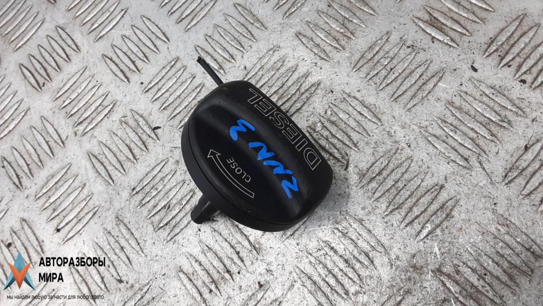 пробка топливного бака BMW 5 серия F07/F10/F11 2010, 2.0 л., 520d, дизель, АКПП, седан - фото №1