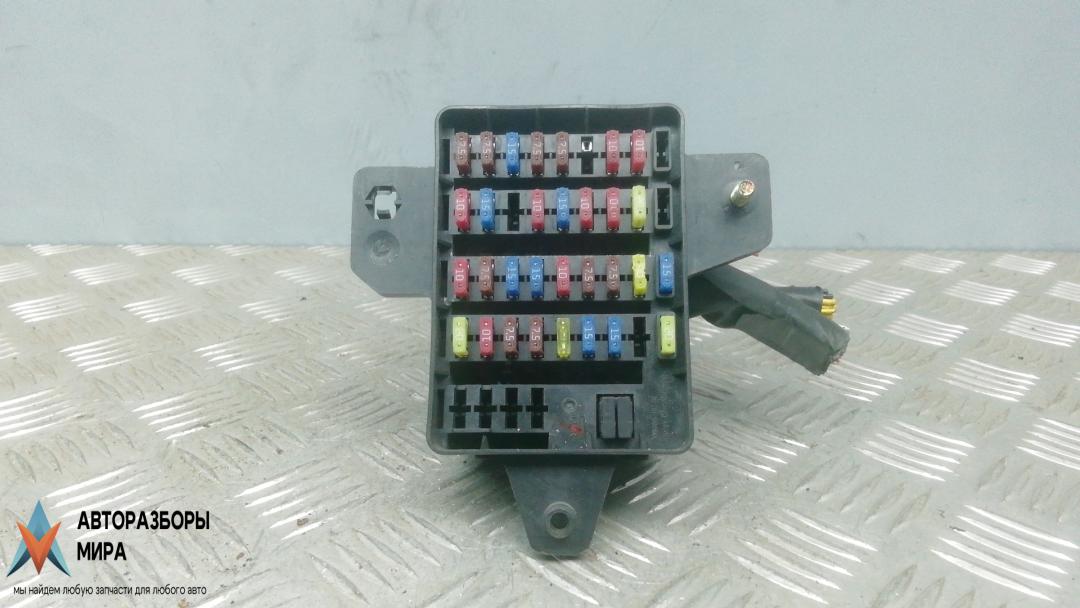 блок предохранителей SsangYong Rexton Y250 2006, 2.7 л., дизель, АКПП, внедорожник 5 дв. - фото №1