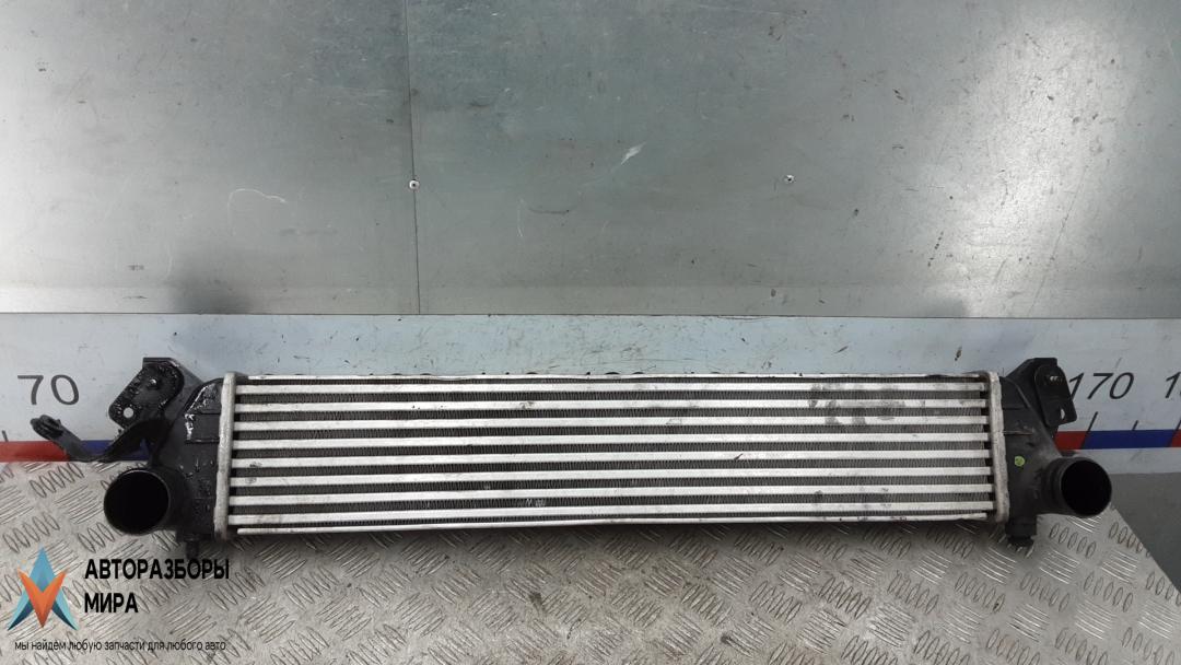 радиатор интеркулера Fiat Sedici 1 поколение 2006, 1.9 л., D Multijet, дизель, МКПП, хетчбэк 5 дв., 71746638 - фото №1