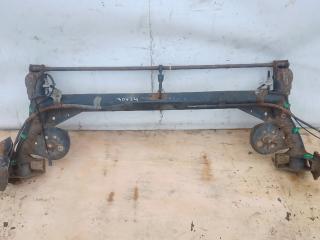 балка задняя Skoda Superb 1 поколение [рестайлинг] 2007, 1.9 л., дизель, МКПП, седан, 8E0500051T