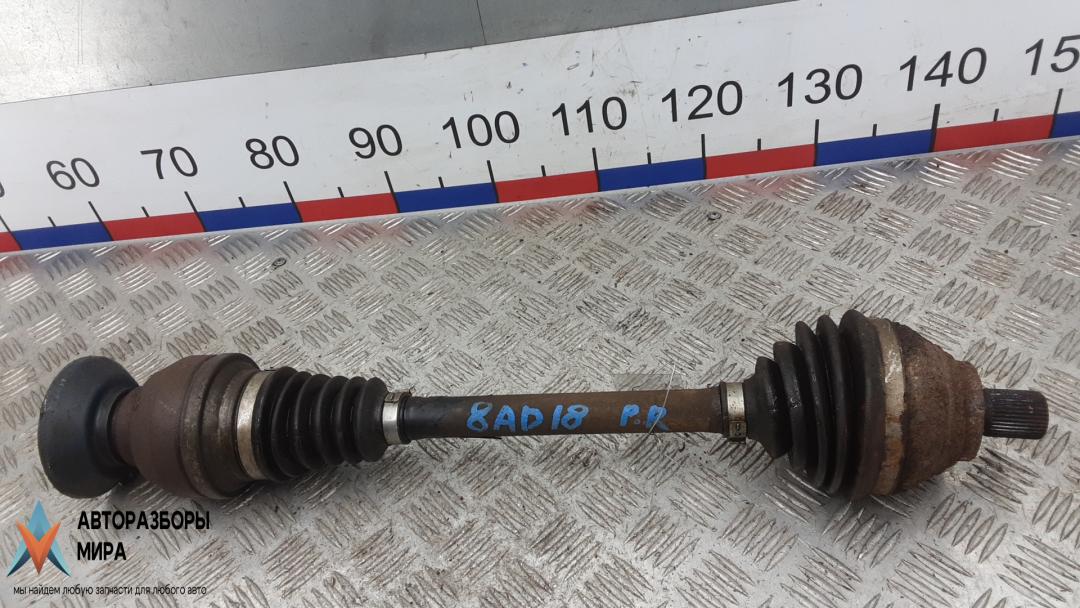 полуось передняя правая (приводной вал, ШРУС) Volkswagen Tiguan 1 поколение 2008, 2.0 л., дизель, МКПП, внедорожник 5 дв. - фото №1