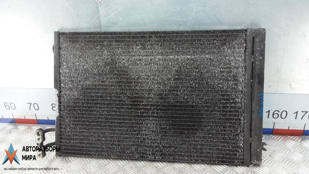 радиатор кондиционера BMW 1 серия E81/E82/E87/E88 2005, 2.0 л., 118i, бензин, МКПП, хетчбэк 5 дв. - фото №1