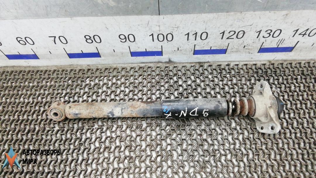 амортизатор задний Volkswagen Golf 5 поколение 2004, 1.6 л., бензин, МКПП, хетчбэк 5 дв. - фото №1