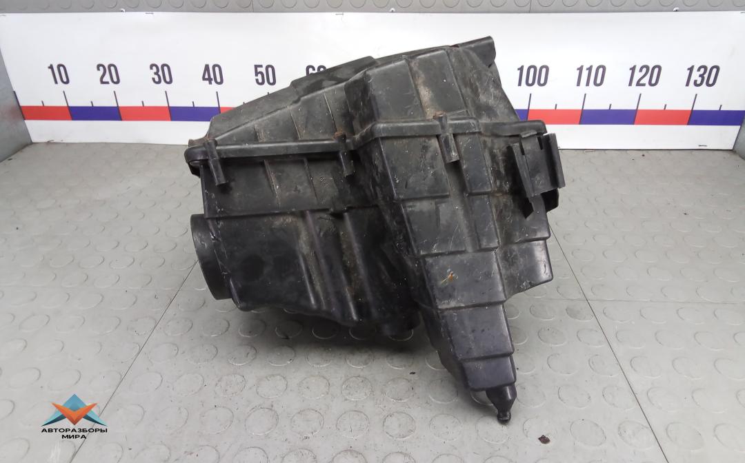 корпус воздушного фильтра Land Rover Range Rover Sport 1 поколение 2007, 2.7 л., TDVM, дизель, АКПП, внедорожник 5 дв., PHB000498 - фото №1