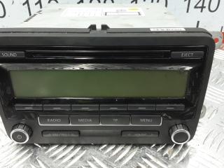 магнитола Volkswagen Tiguan 1 поколение 2010, 2.0 л., дизель, МКПП, внедорожник 5 дв., 5M0035186AA