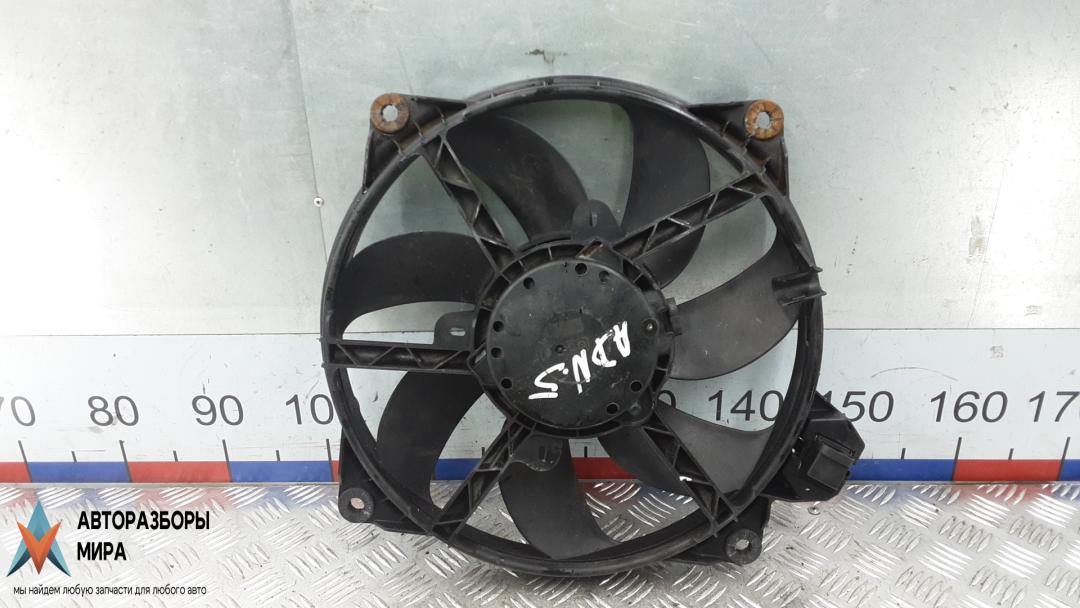 вентилятор радиатора Renault Megane 3 поколение 2010, 1.5 л., дизель, МКПП, универсал - фото №1